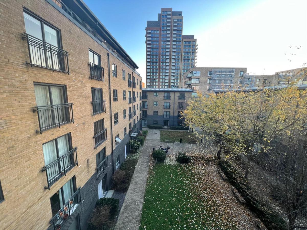 Stratford Bow London Apartment Exterior foto