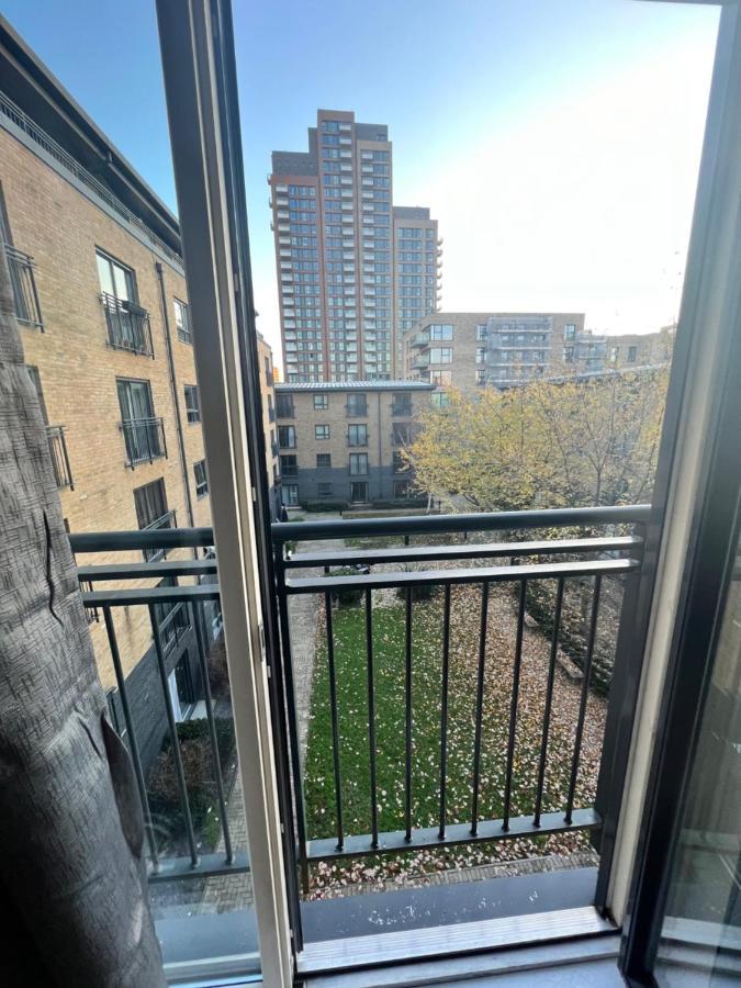 Stratford Bow London Apartment Exterior foto